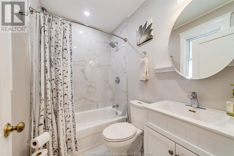 1863 DURHAM Place  Windsor, N8W3A2 | Image 14