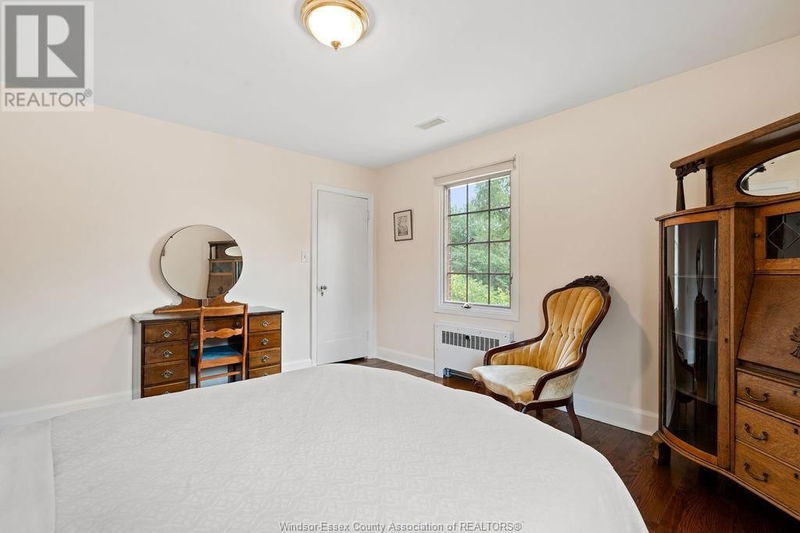 5765 RIVERSIDE Drive East Windsor, N8S1B2 | Image 22