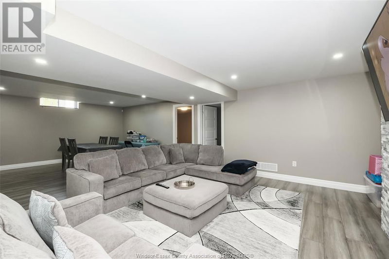 2332 MELDRUM null  Windsor, N8W4E4 | Image 30