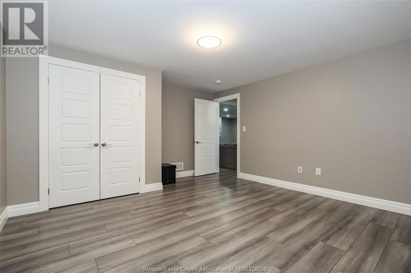 2332 MELDRUM null  Windsor, N8W4E4 | Image 33