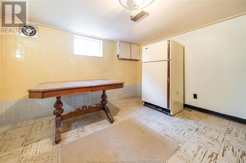 1557 CENTRAL Avenue  Windsor, N8Y3V7 | Image 33