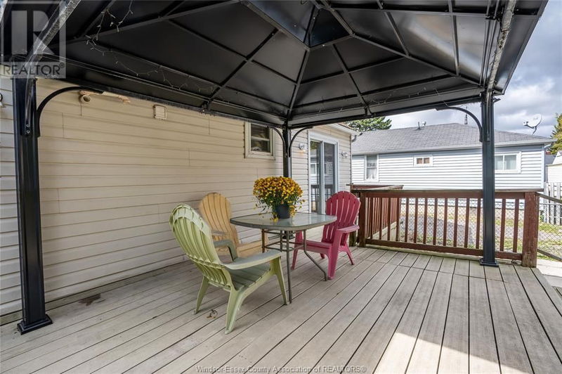 218 Sandys null  Chatham, N7L3P8 | Image 35