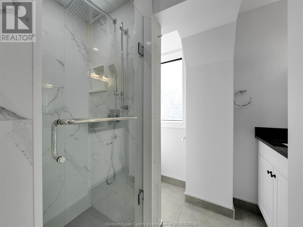 1291 OUELLETTE AVENUE Unit# LOWER Image 34