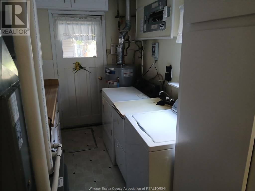 154 ESSEX Image 13