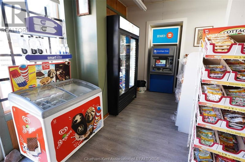 Image #1 of Restaurant for Sale at 288 King Street South, Highgate, Ontario