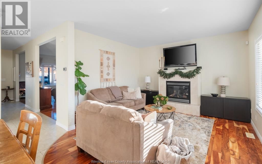 157 Ravenya Way Image 21