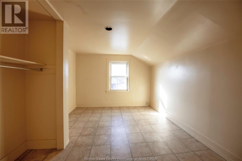 3402 SANDWICH SQUARE Image 11