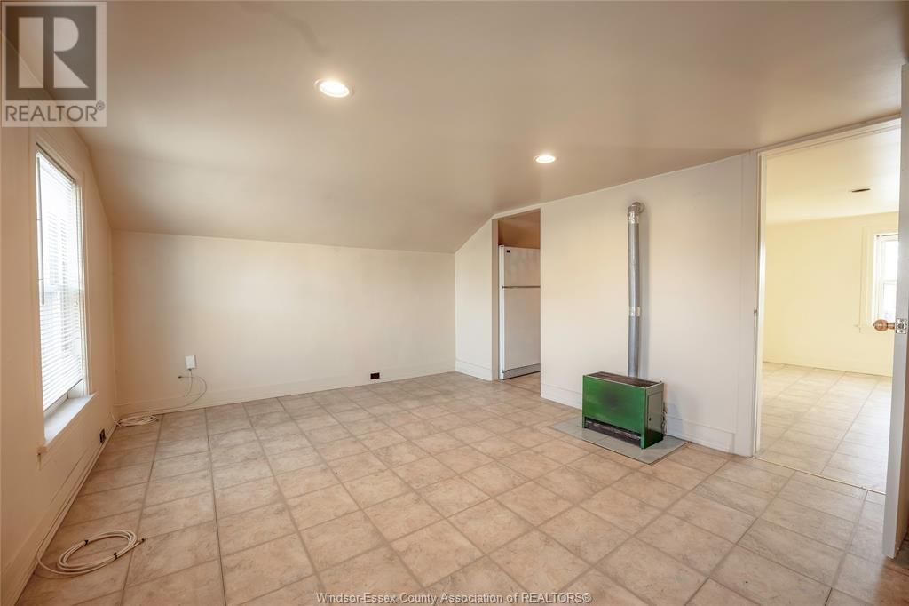 3402 SANDWICH SQUARE Image 13