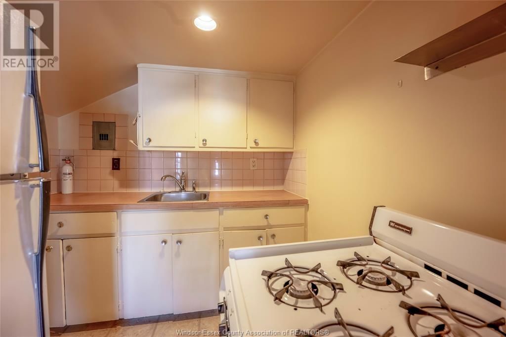 3402 SANDWICH SQUARE Image 15
