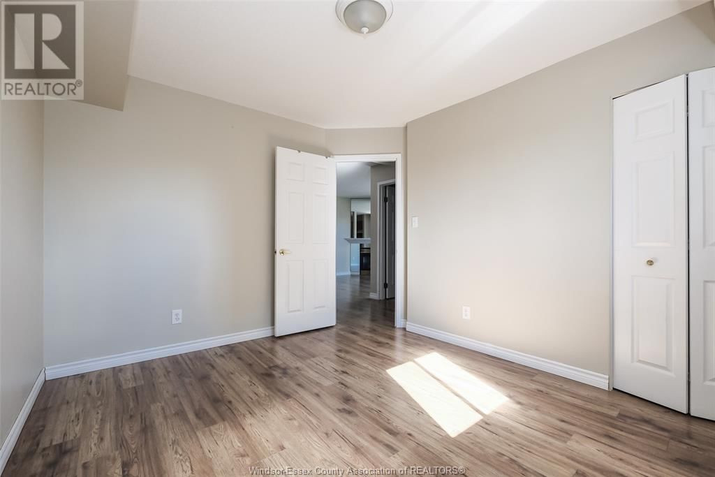 1323 LANGLOIS AVENUE Unit# 301 Image 10