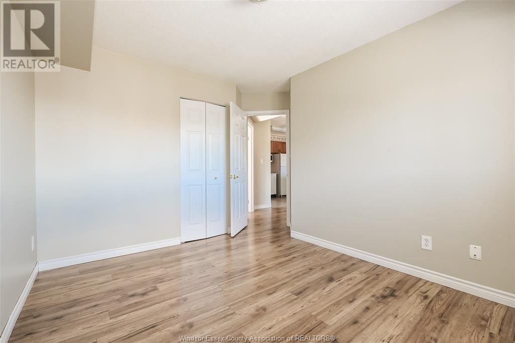 1323 LANGLOIS AVENUE Unit# 301 Image 9