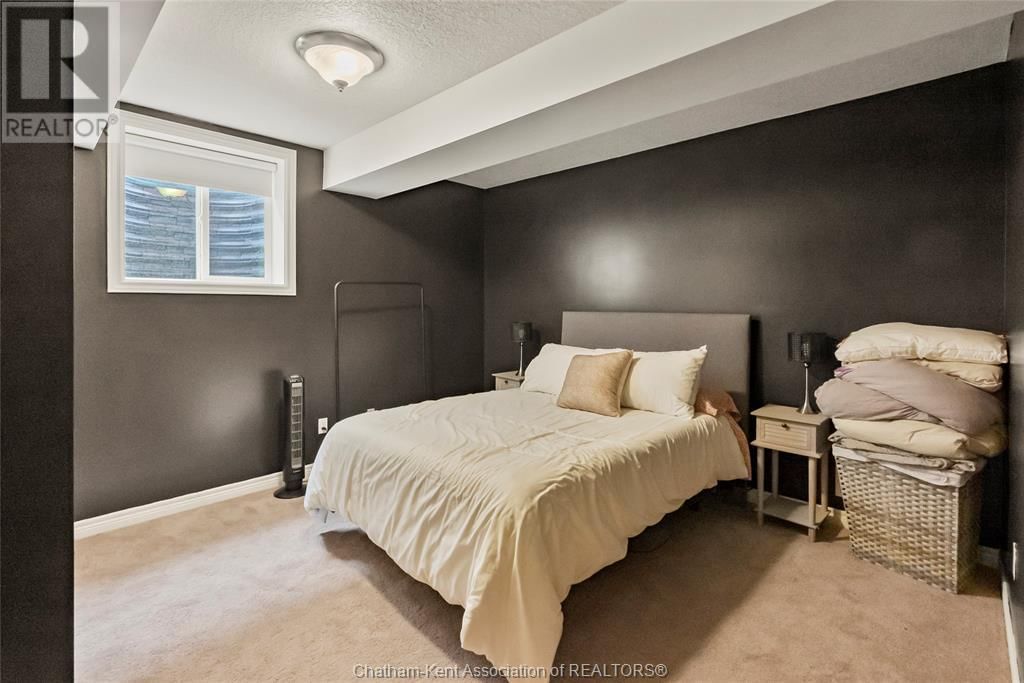 132 Robin Ridge DRIVE Unit# 12 Image 38