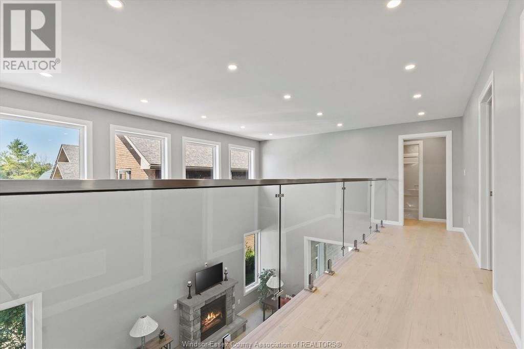 150 LAKEWOOD DRIVE Image 20