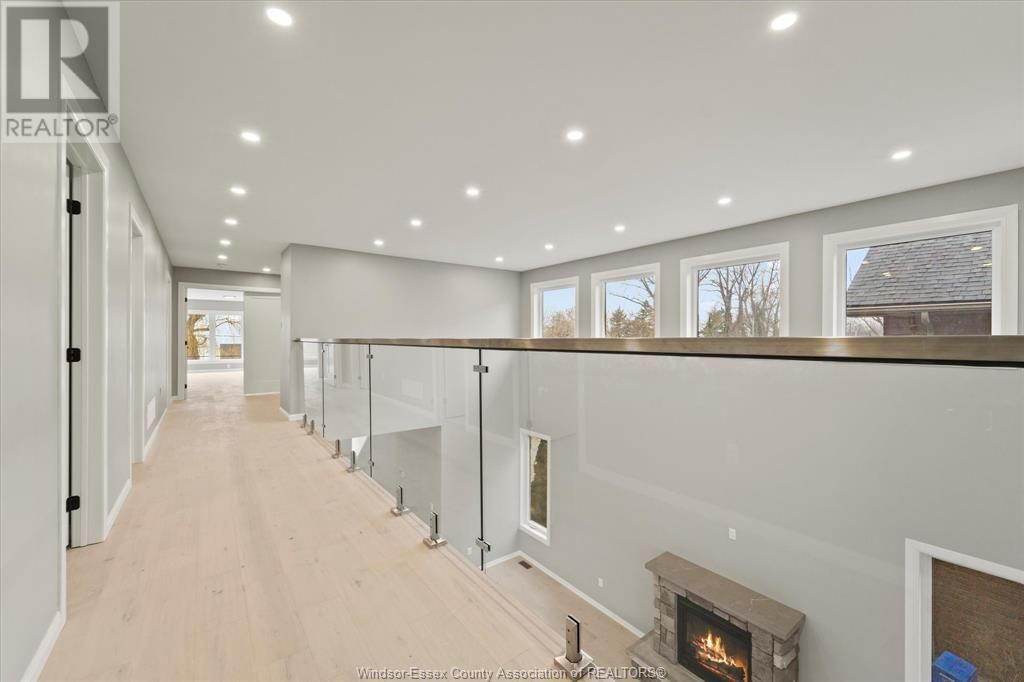 150 LAKEWOOD DRIVE Image 21