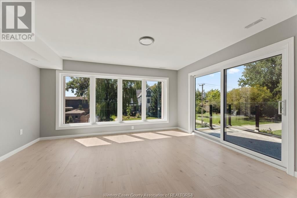 150 LAKEWOOD DRIVE Image 23