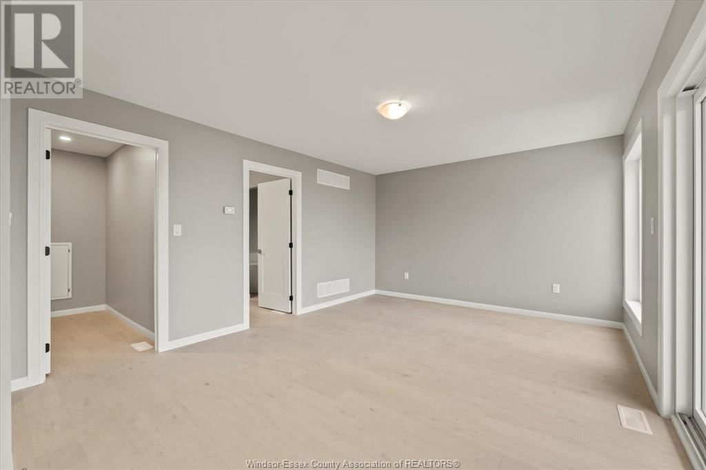 150 LAKEWOOD DRIVE Image 37