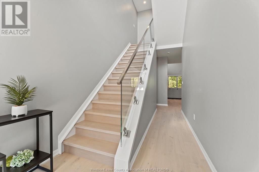 150 LAKEWOOD DRIVE Image 4