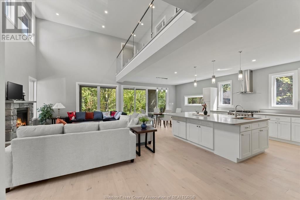 150 LAKEWOOD DRIVE Image 5