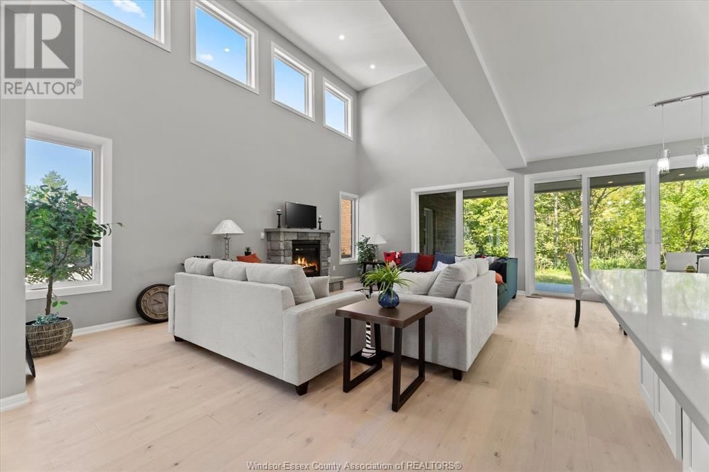150 LAKEWOOD DRIVE Image 6