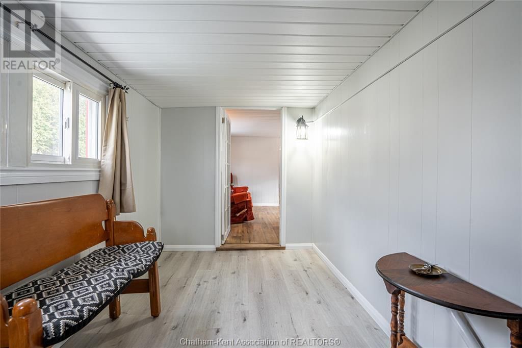 13 - 22220 CHARING CROSS ROAD Image 9