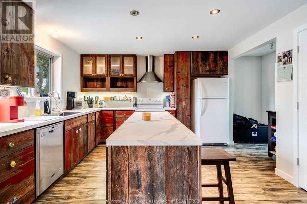 713 MERSEA RD 4 Image 12