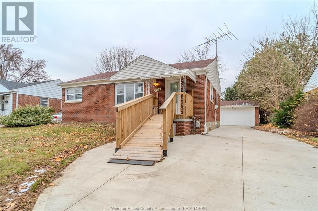 3108 DOMINION BOULEVARD Image 1