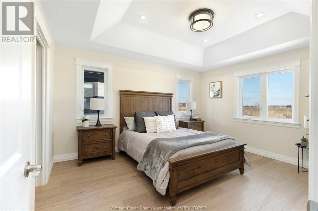 64 JEWEL STREET Image 22
