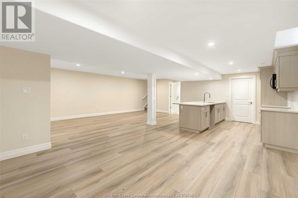 64 JEWEL STREET Image 32