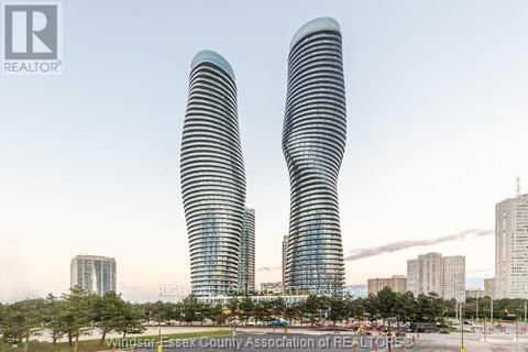 4110 - 50 ABSOLUTE AVENUE Image 1