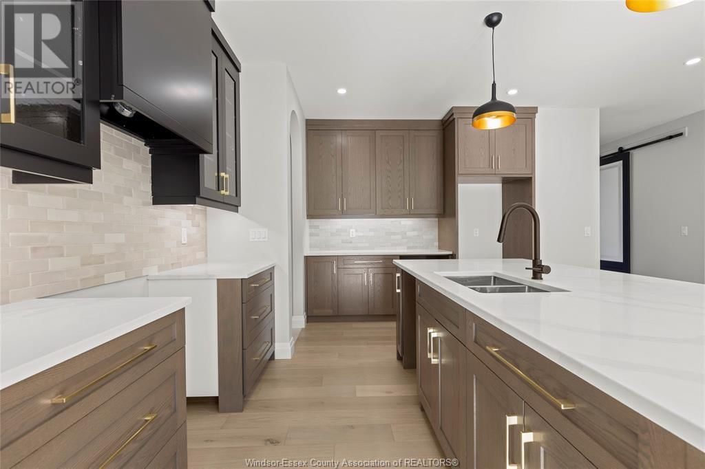 257 CHARLES Image 15