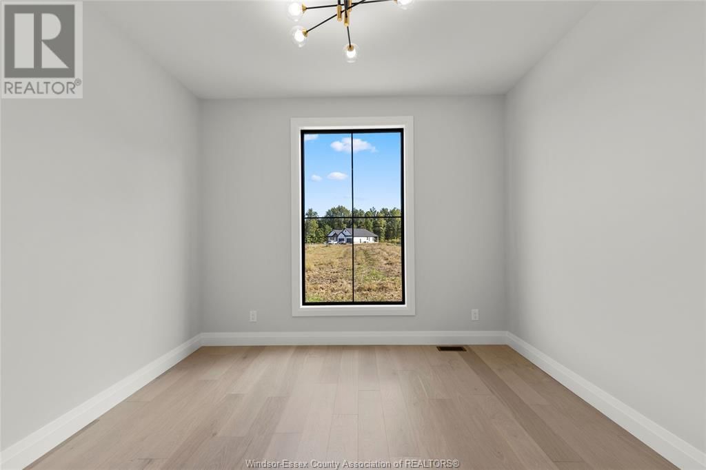 257 CHARLES Image 19