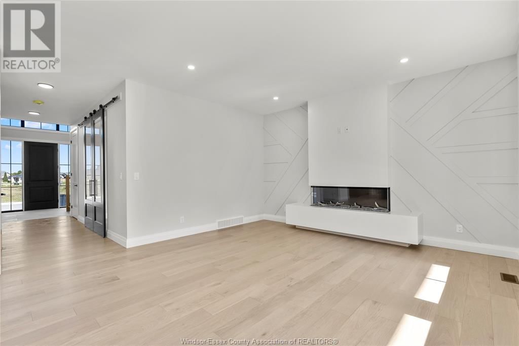 257 CHARLES Image 8