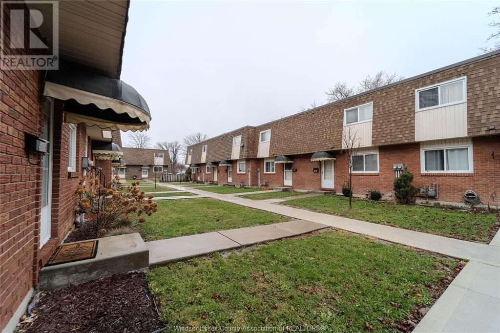 5414 Lassaline Image 18