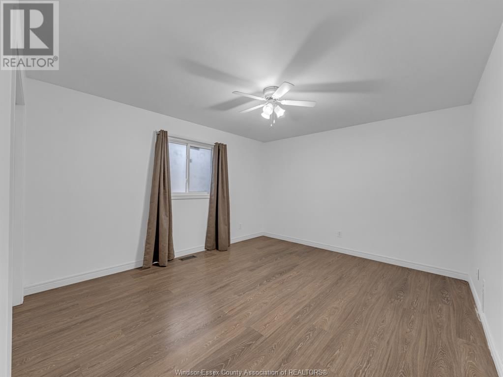 1126 BANWELL ROAD Unit# MAIN Image 16