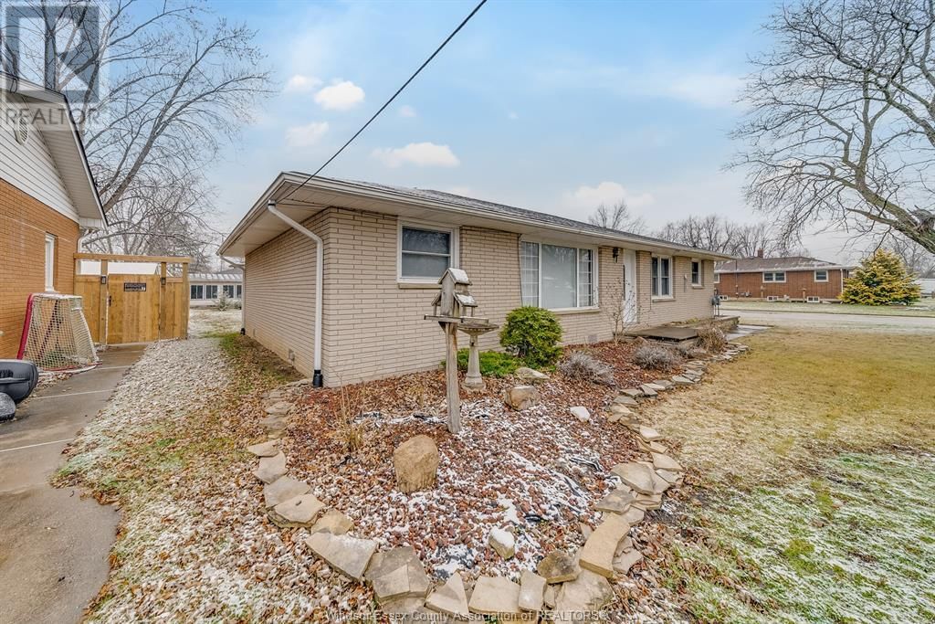 189 GOSFIELD TOWNLINE ROAD East Image 32