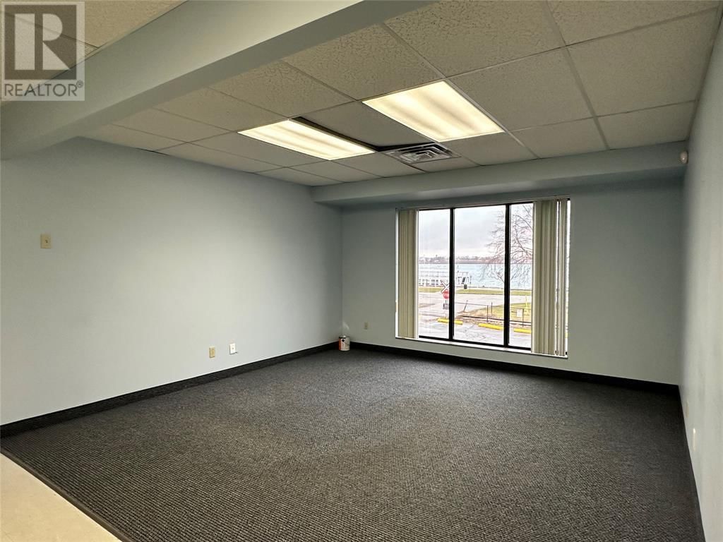 3 - 301 FRONT STREET NORTH Image 4