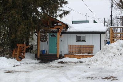 Image #1 of Commercial for Sale at 412 Broadway Street W, Nakusp, British Columbia