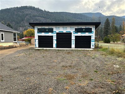Image #1 of Commercial for Sale at 1650 Benniger Road, Christina Lake, British Columbia
