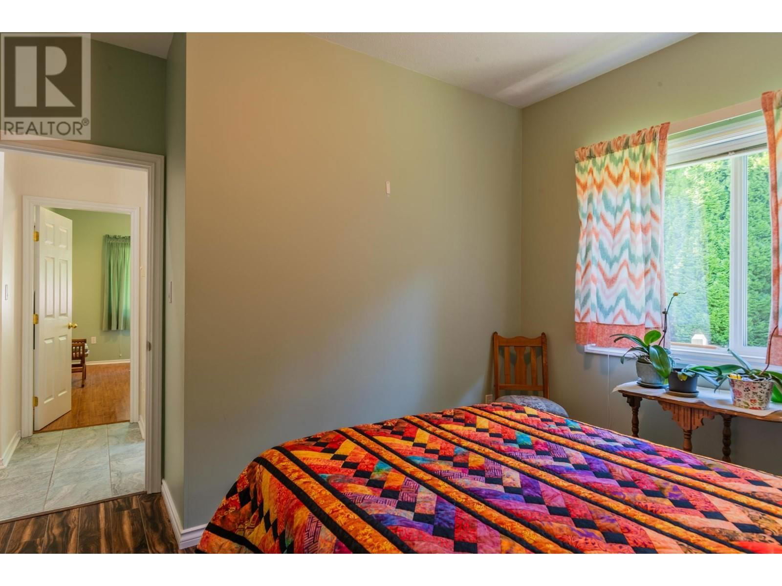 7 - 2205 ROCKLAND AVENUE Image 30