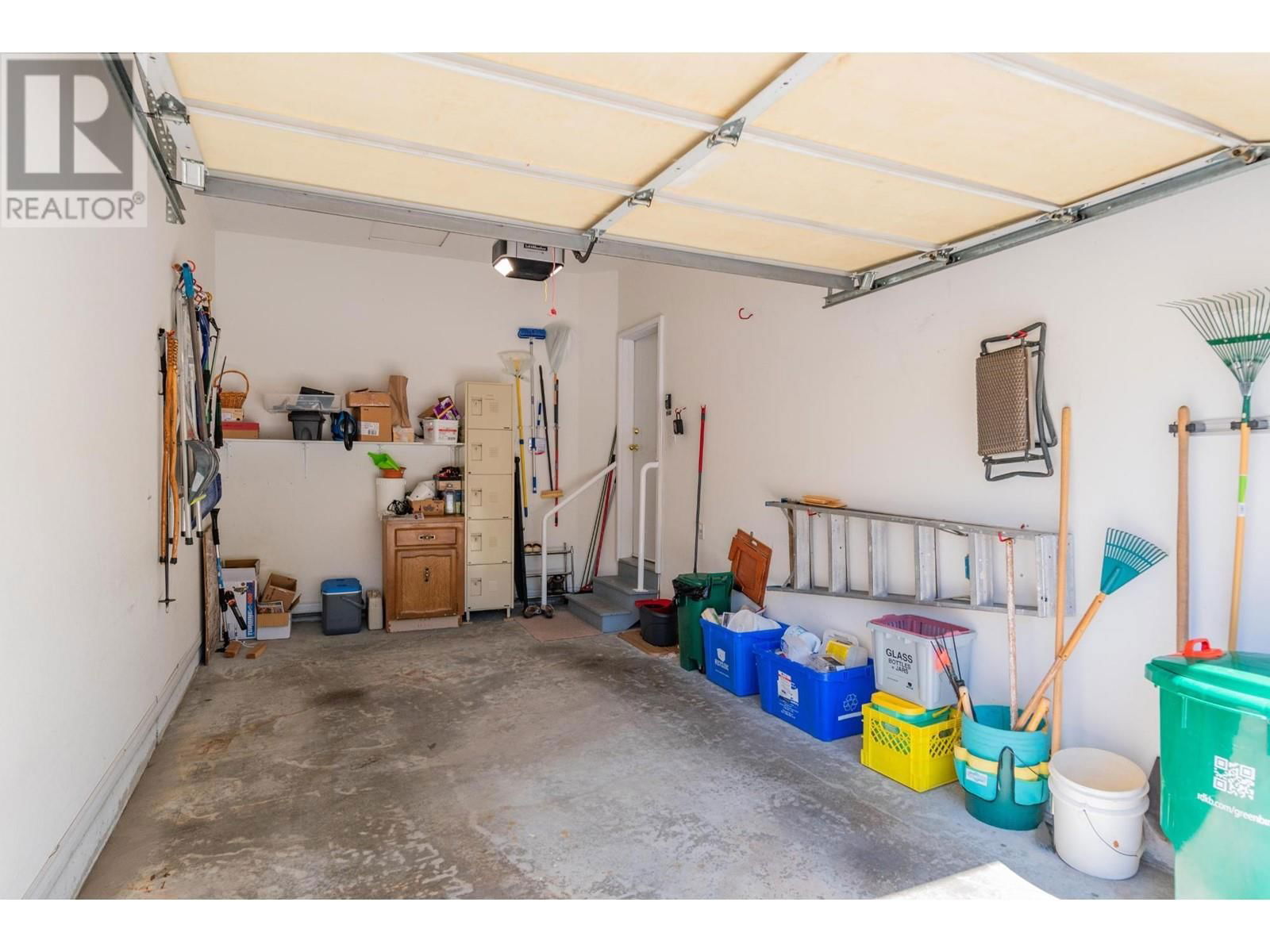 7 - 2205 ROCKLAND AVENUE Image 48