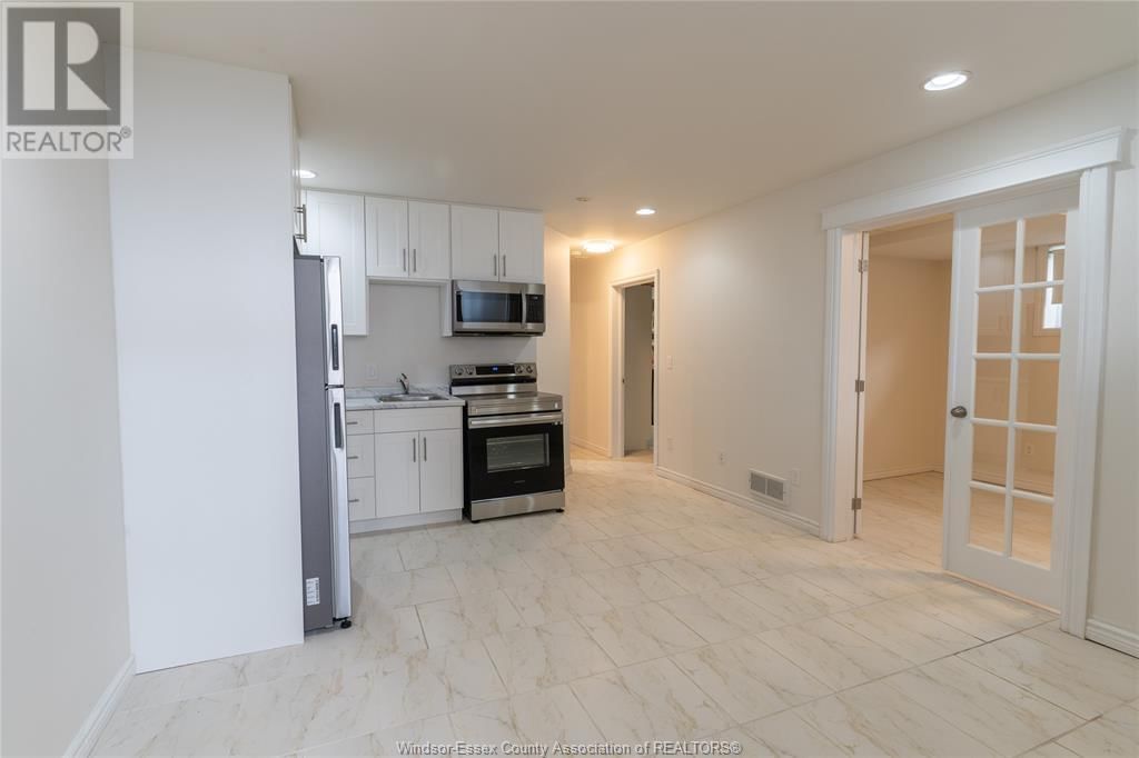 3131 JEFFERSON BOULEVARD Unit# LOWER Image 6