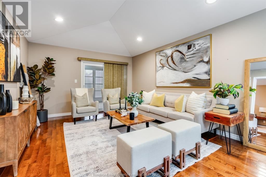 3141 SEVILLE AVENUE Image 11