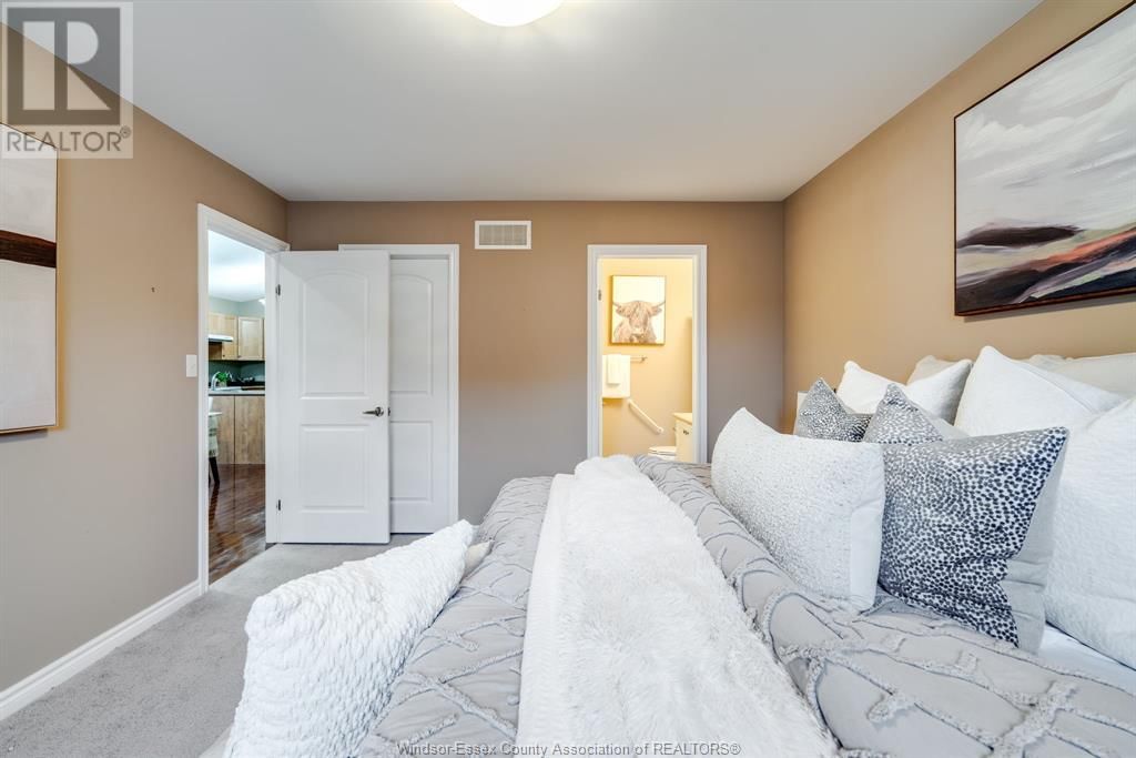 3141 SEVILLE AVENUE Image 15