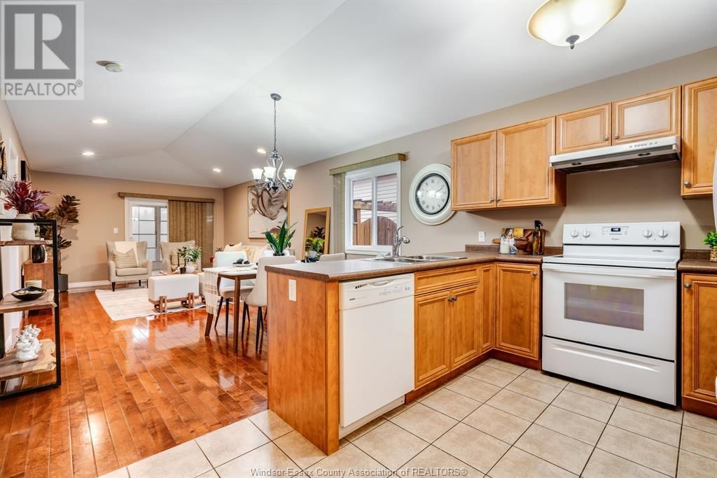 3141 SEVILLE AVENUE Image 5