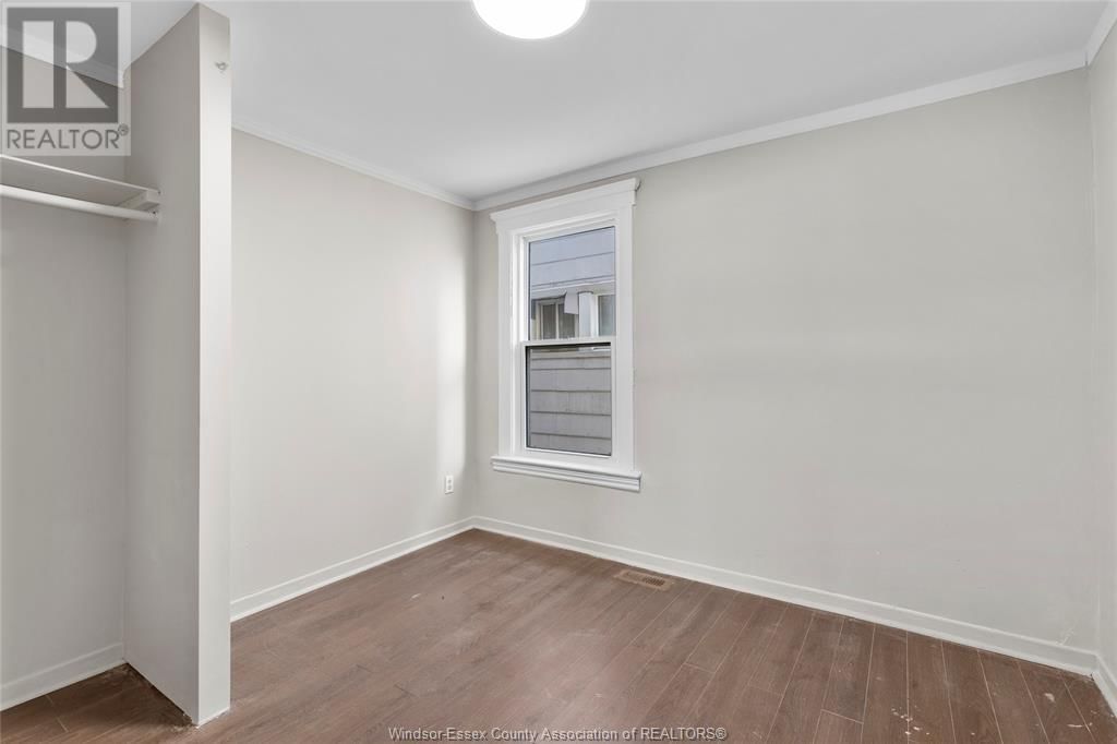 945 WINDSOR AVENUE Unit# MAIN Image 7