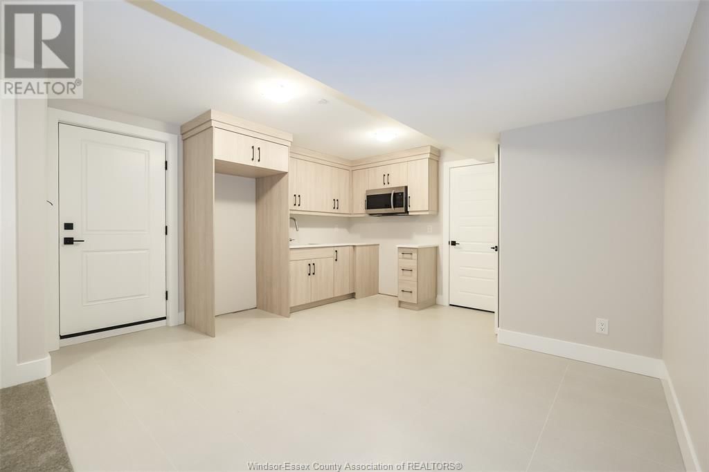 8307 ANNIE Unit# LOWER Image 6