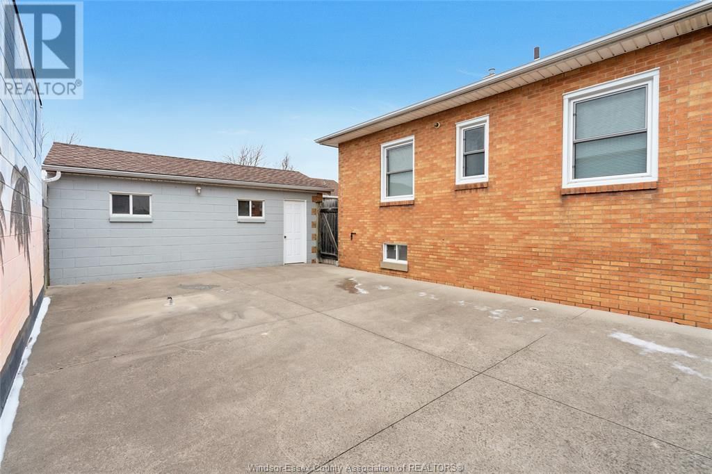 2079 BALFOUR BOULEVARD Image 31