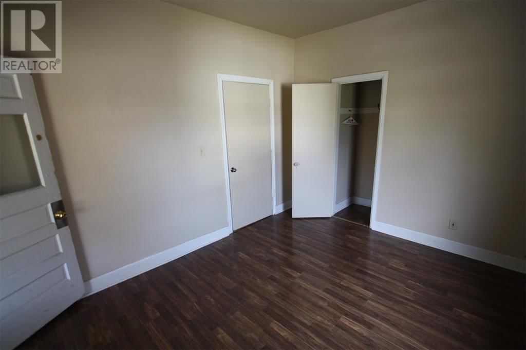 324 CHRISTINA STREET SOUTH Image 11