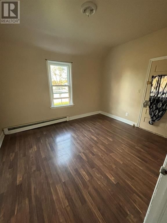 324 CHRISTINA STREET SOUTH Image 13