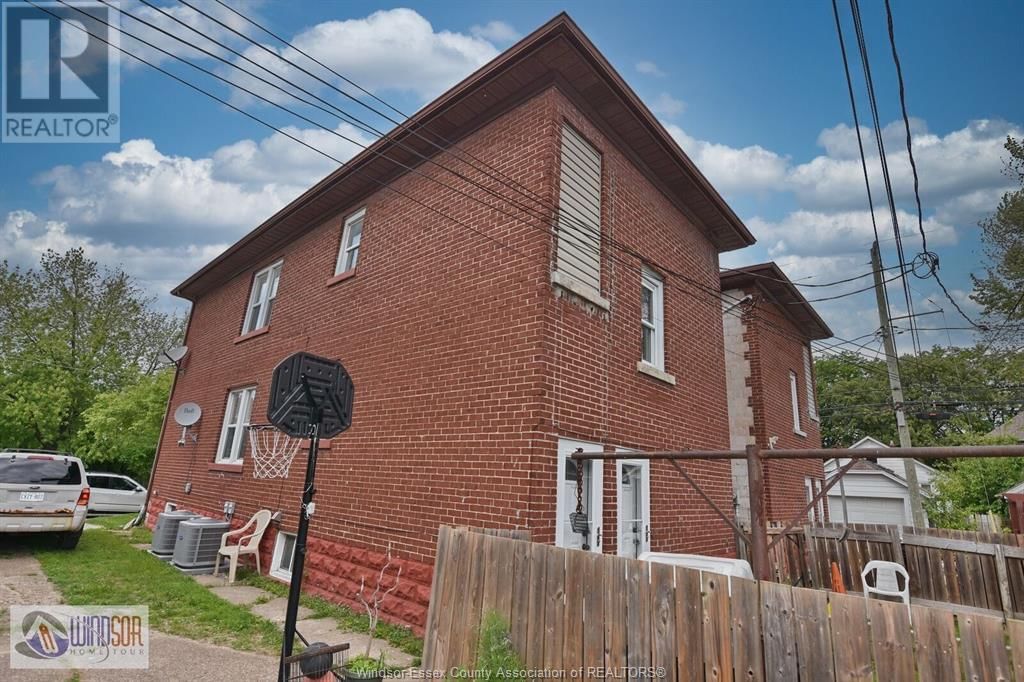 1441 ELLIS EAST Image 31
